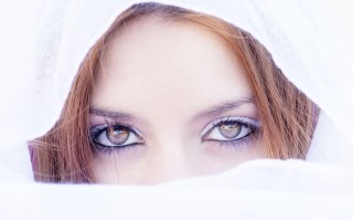 男生带什么颜色的美瞳，男生带什么颜色的美瞳比较好看
